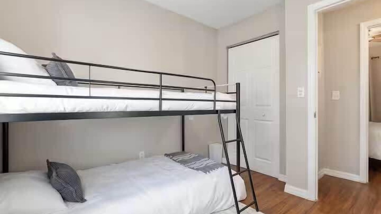 Photo of Bedroom in Silver Springs