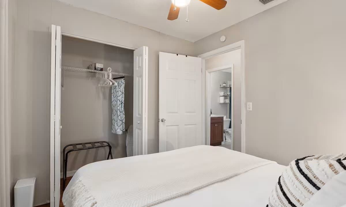 Photo of Bedroom in Silver Springs