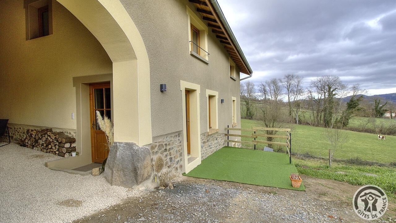 Photo of Outdoor in Meys