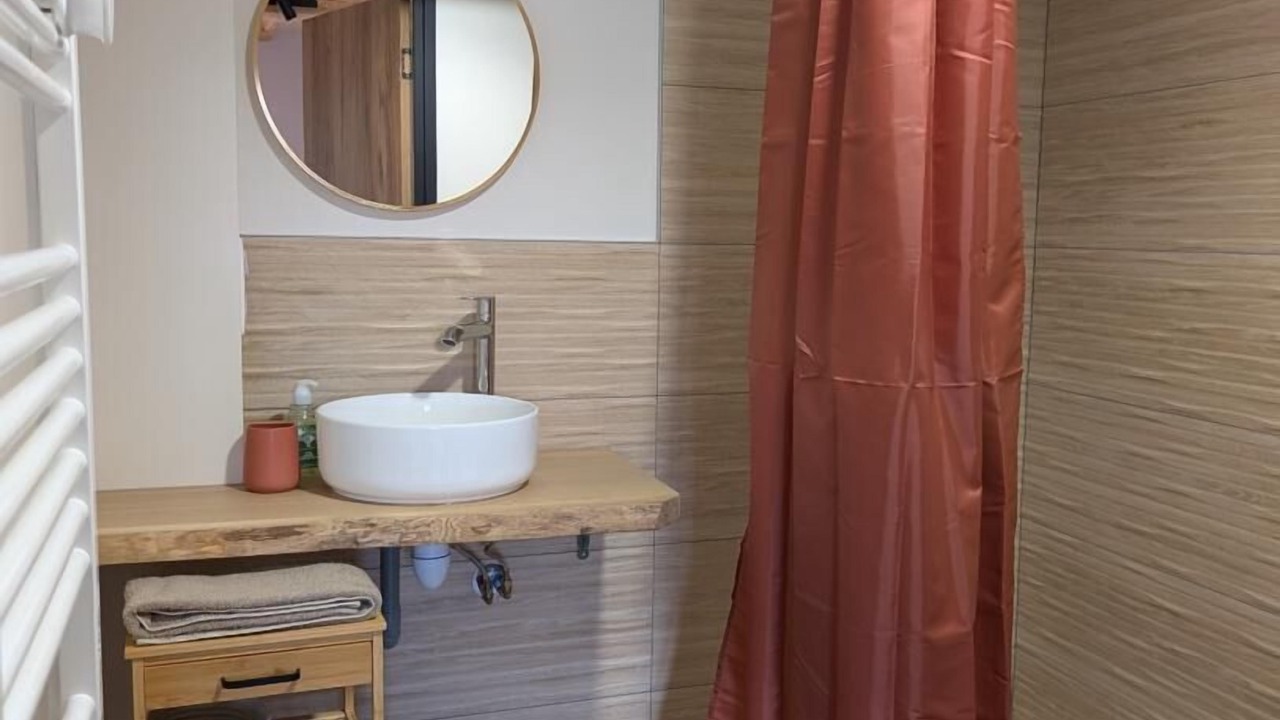 Photo of Bathroom in Meys