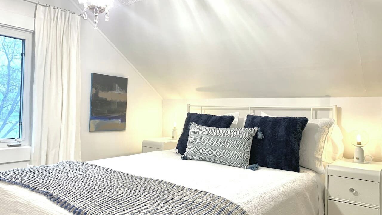 Photo of Bedroom in Saskatoon Downtown
