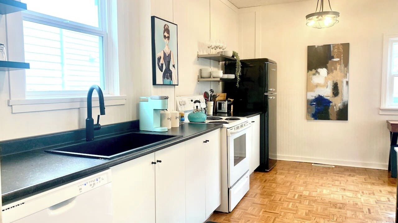 Photo of Kitchen in Saskatoon Downtown