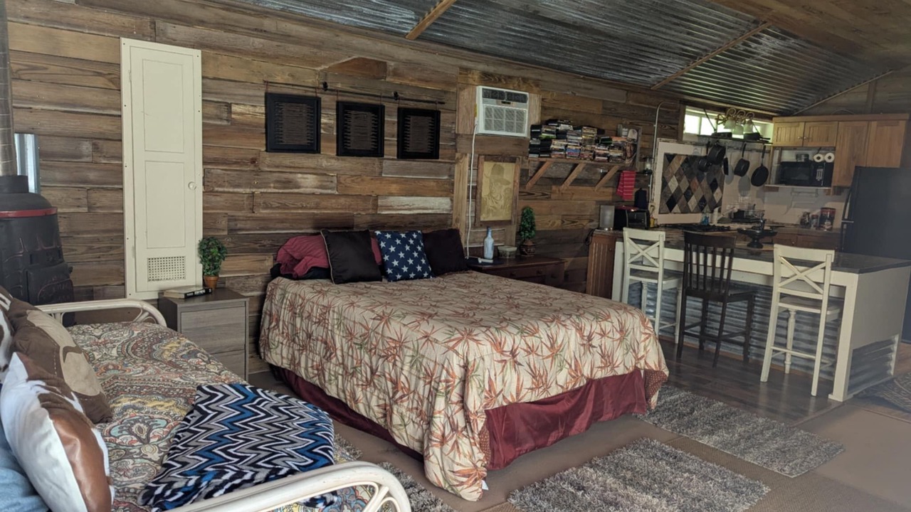Photo of Bedroom in Centralia