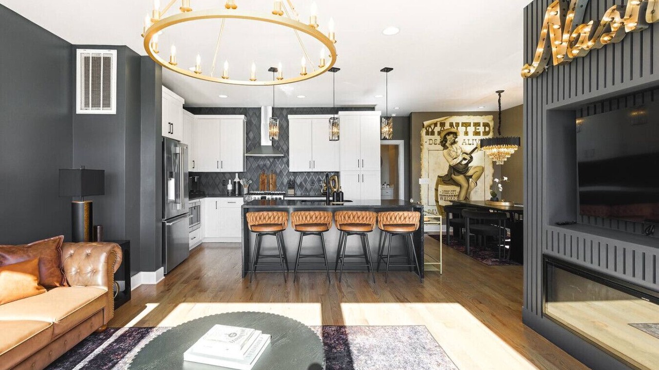 Photo of Livingroom in Katie Hill Neighborhood