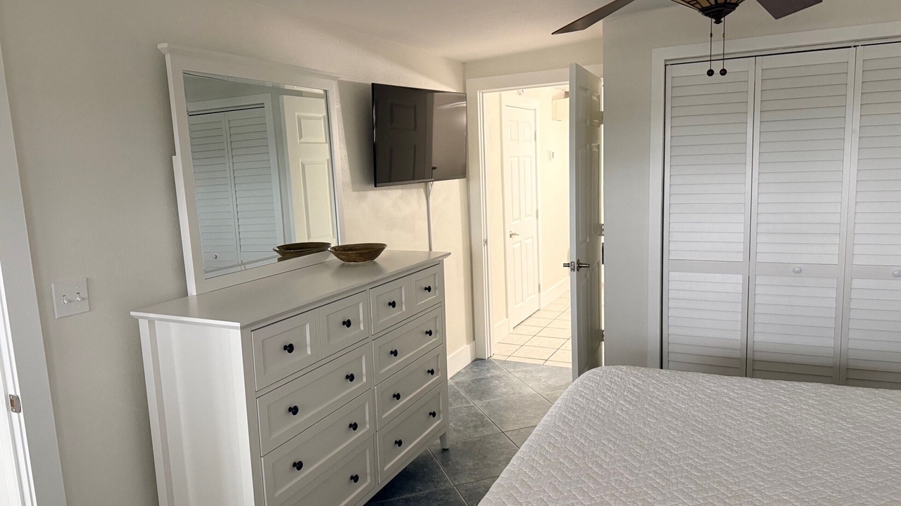 Photo of Bedroom in Englewood South