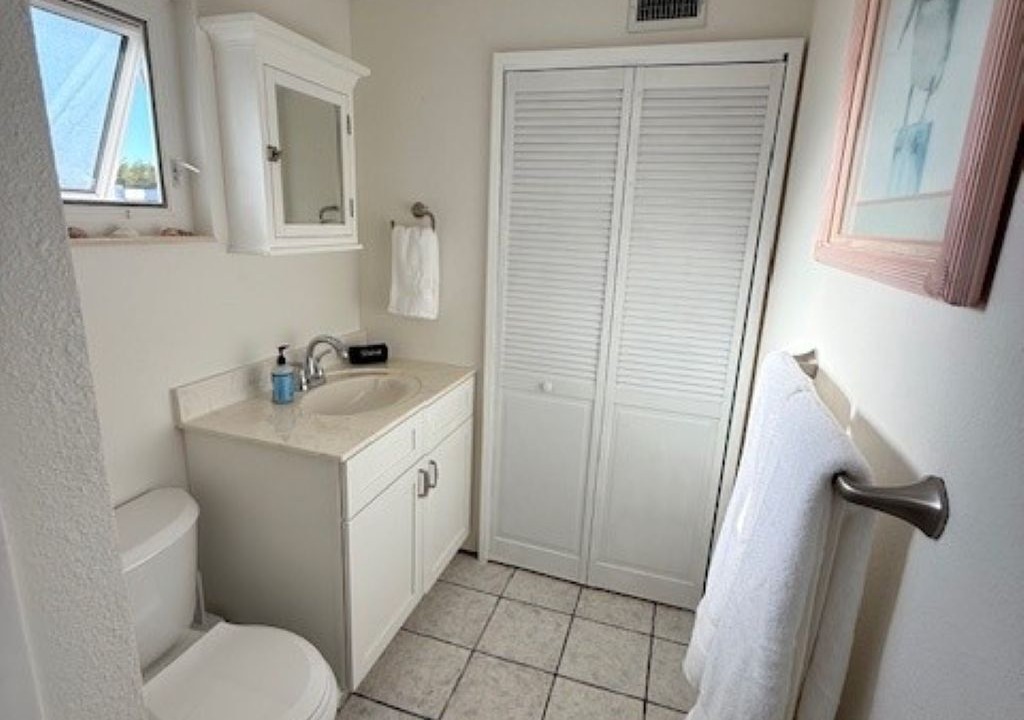 Photo of Bathroom in Englewood South