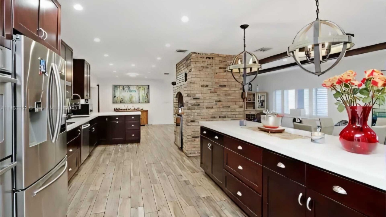 Photo of Kitchen in Ludlam