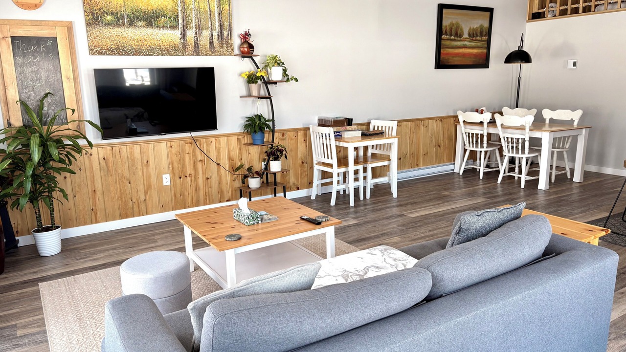 Photo of Livingroom in Keswick Ridge