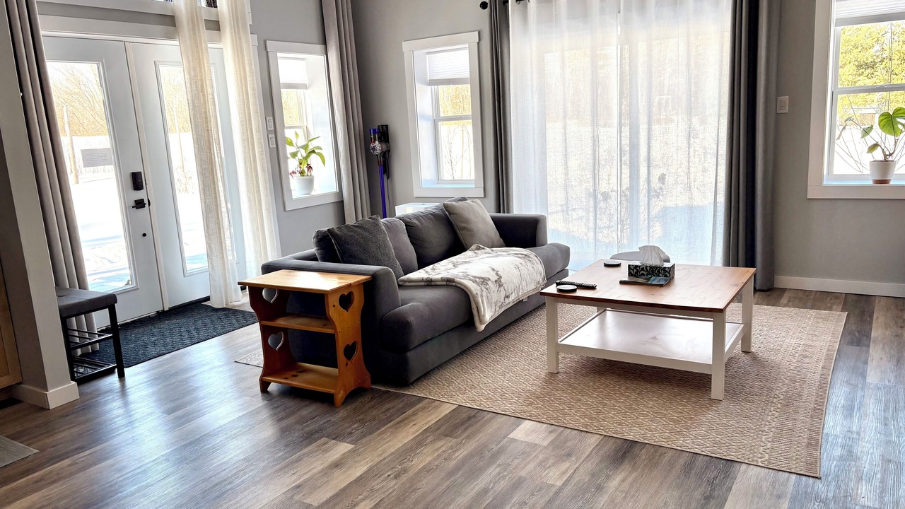 Photo of Livingroom in Keswick Ridge