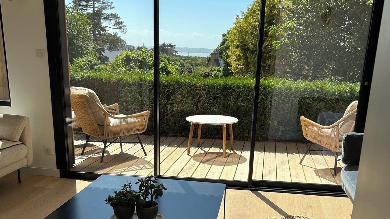Photo of Livingroom in Saint-Briac-sur-Mer