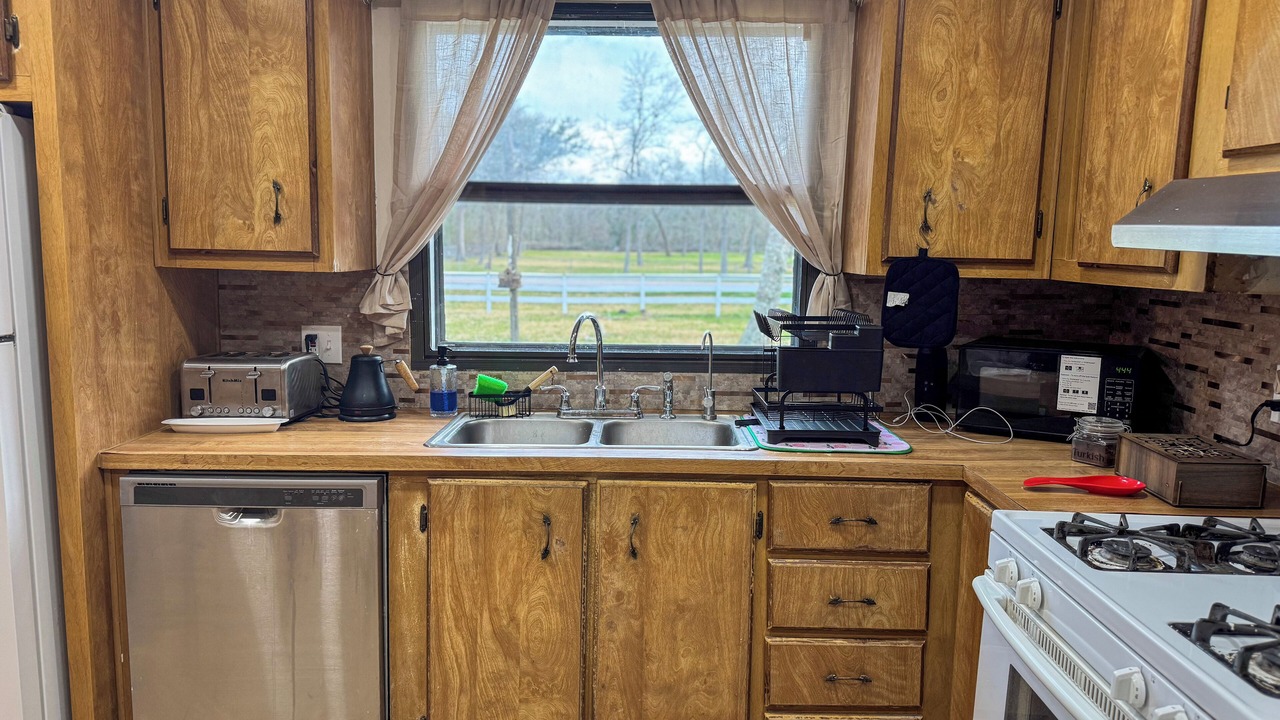 Photo of Kitchen in Damon