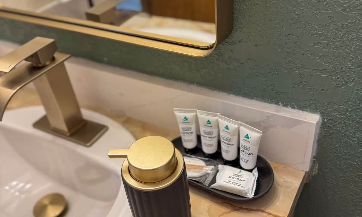 Photo of Bathroom in Damon