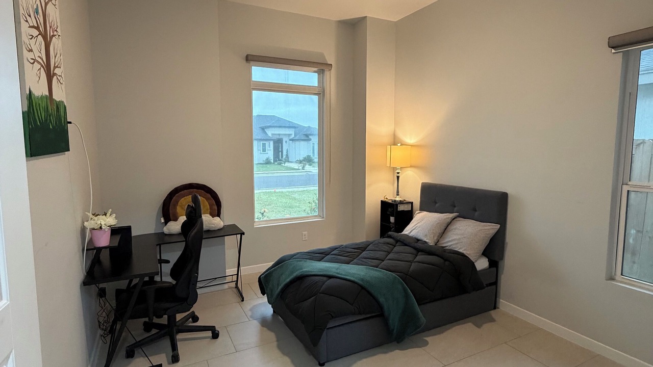 Photo of Bedroom in Mission
