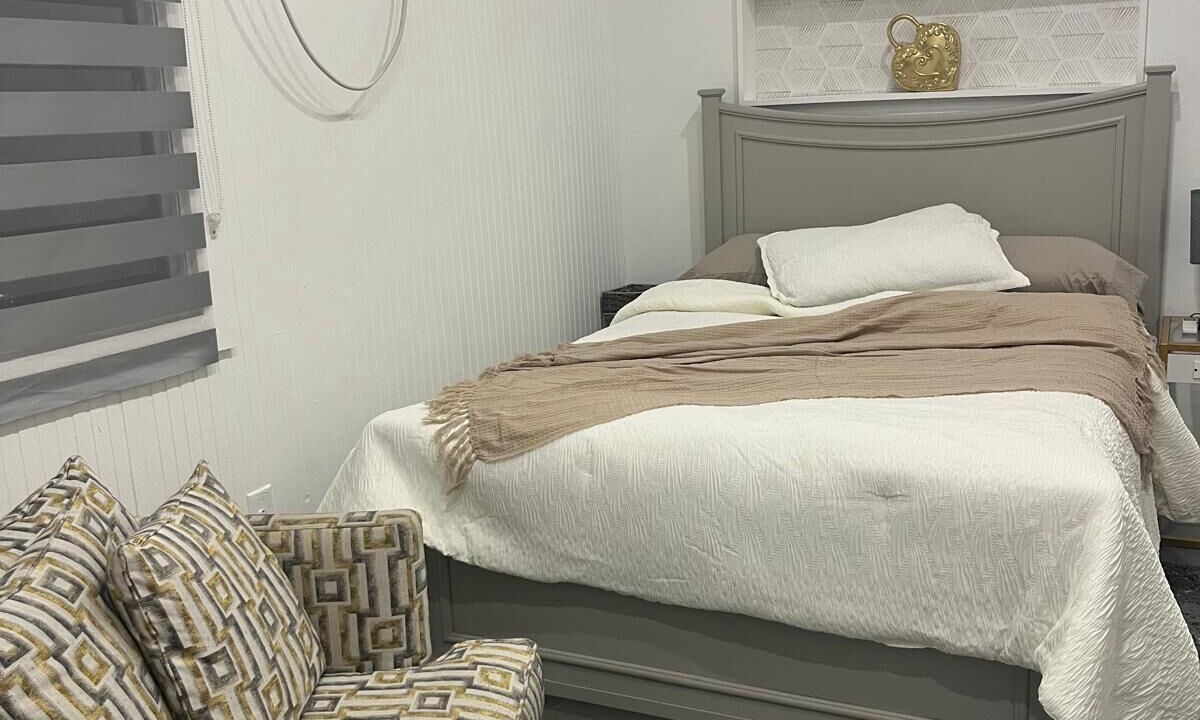 Photo of Bedroom in Cutler Bay