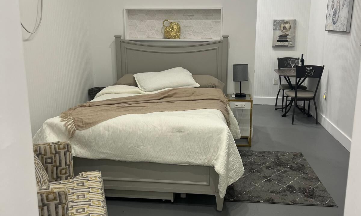 Photo of Bedroom in Cutler Bay