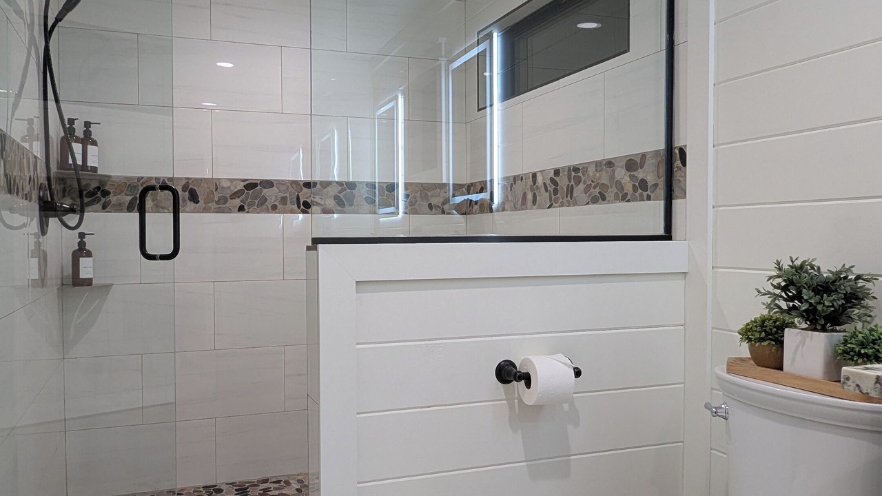 Photo of Bathroom in Golden