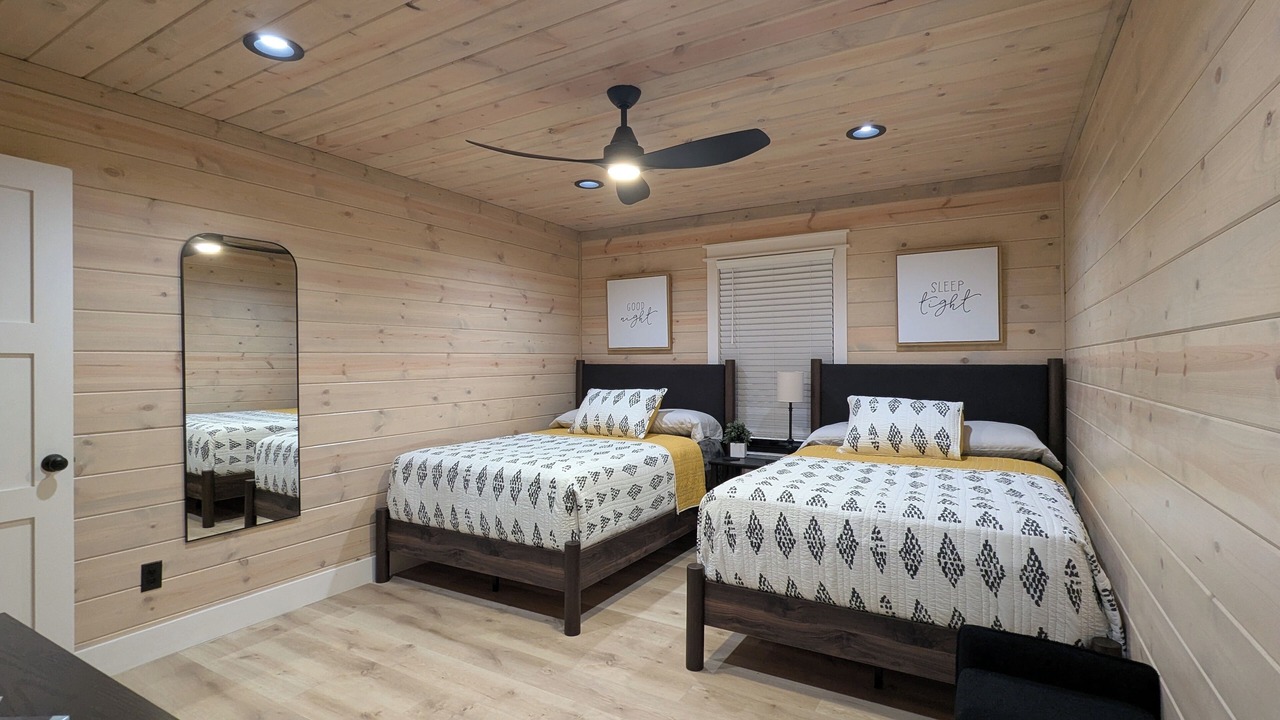 Photo of Bedroom in Golden