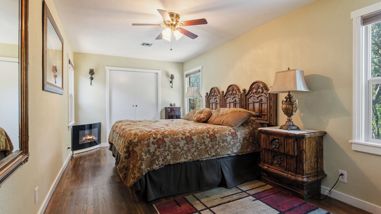 Photo of Bedroom in Fair Oaks