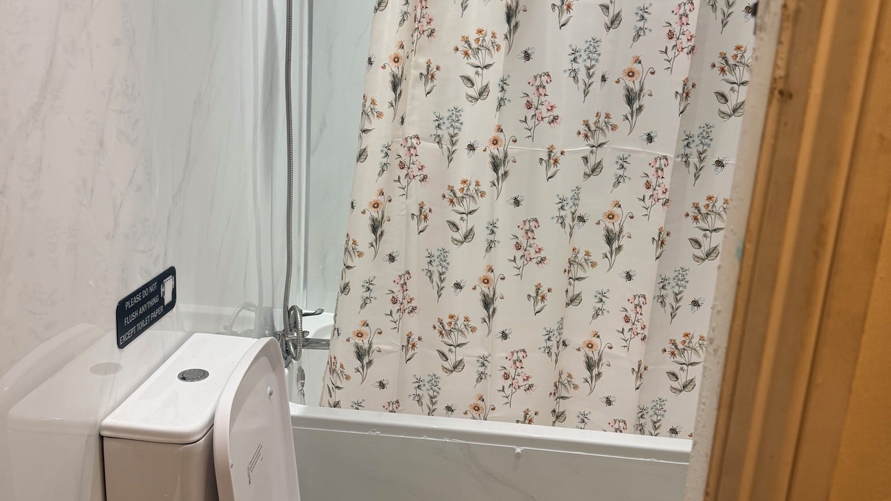 Photo of Bathroom in New Addington