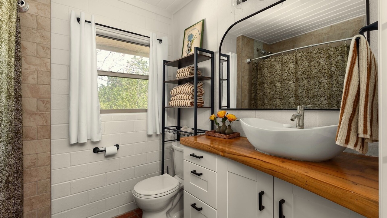 Photo of Bathroom in Dripping Springs