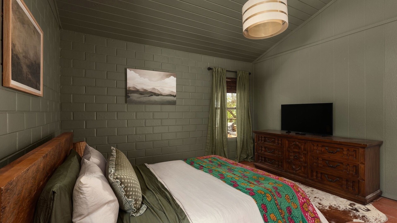 Photo of Bedroom in Dripping Springs
