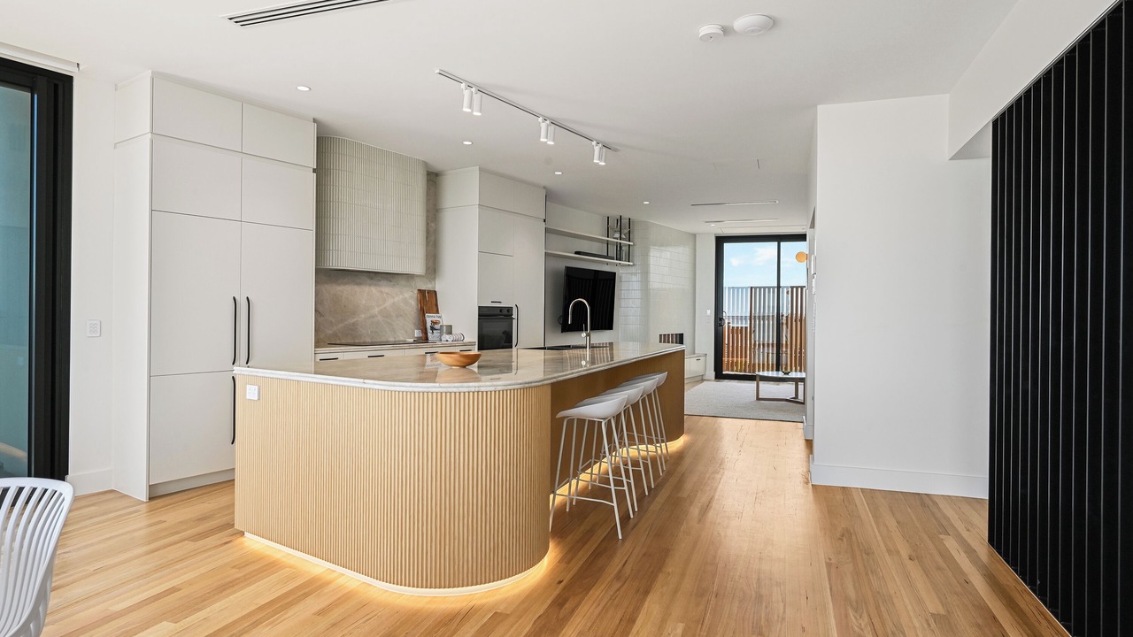 Photo of Kitchen in West Lakes Shore