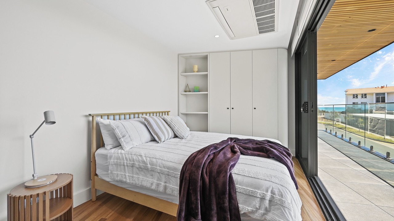 Photo of Bedroom in West Lakes Shore