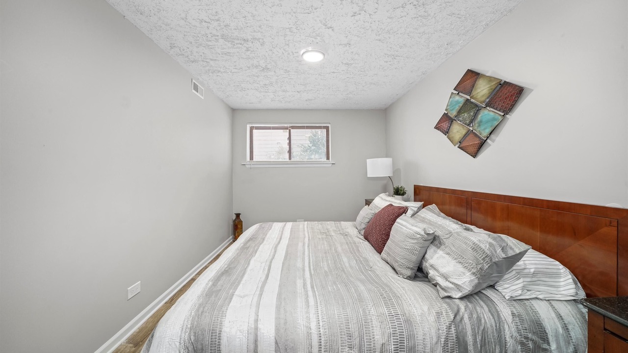 Photo of Bedroom in Fox Valley