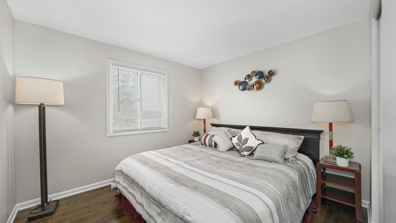 Photo of Bedroom in Fox Valley