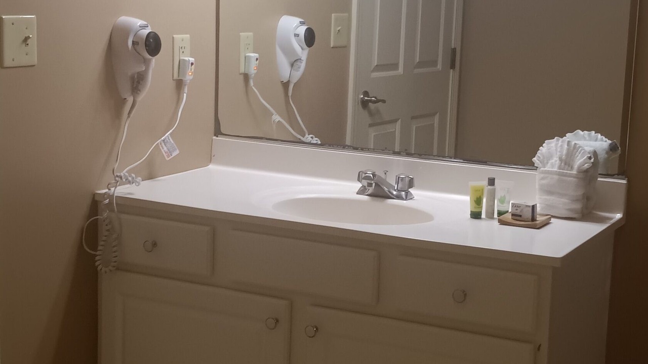 Photo of Bathroom in Williamstown
