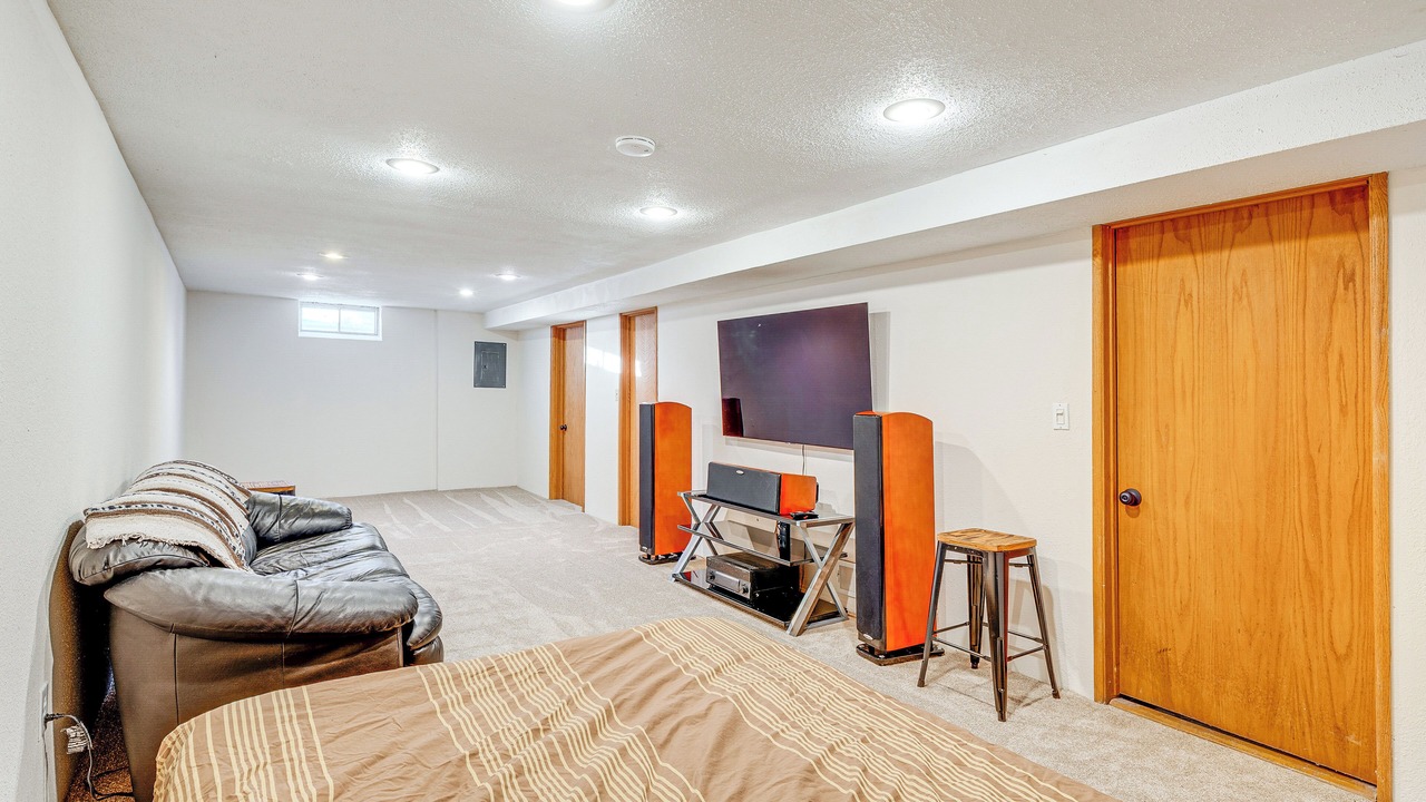 Photo of Bedroom in Loves Park