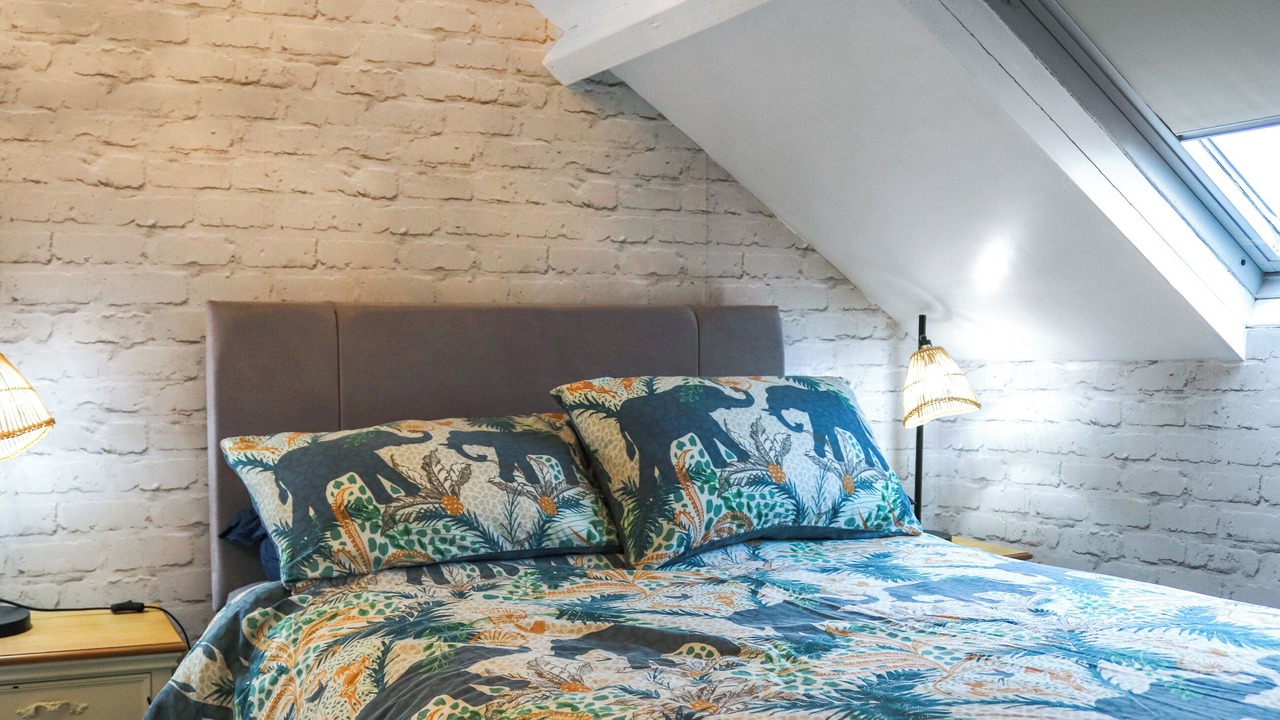 Photo of Others in Borth