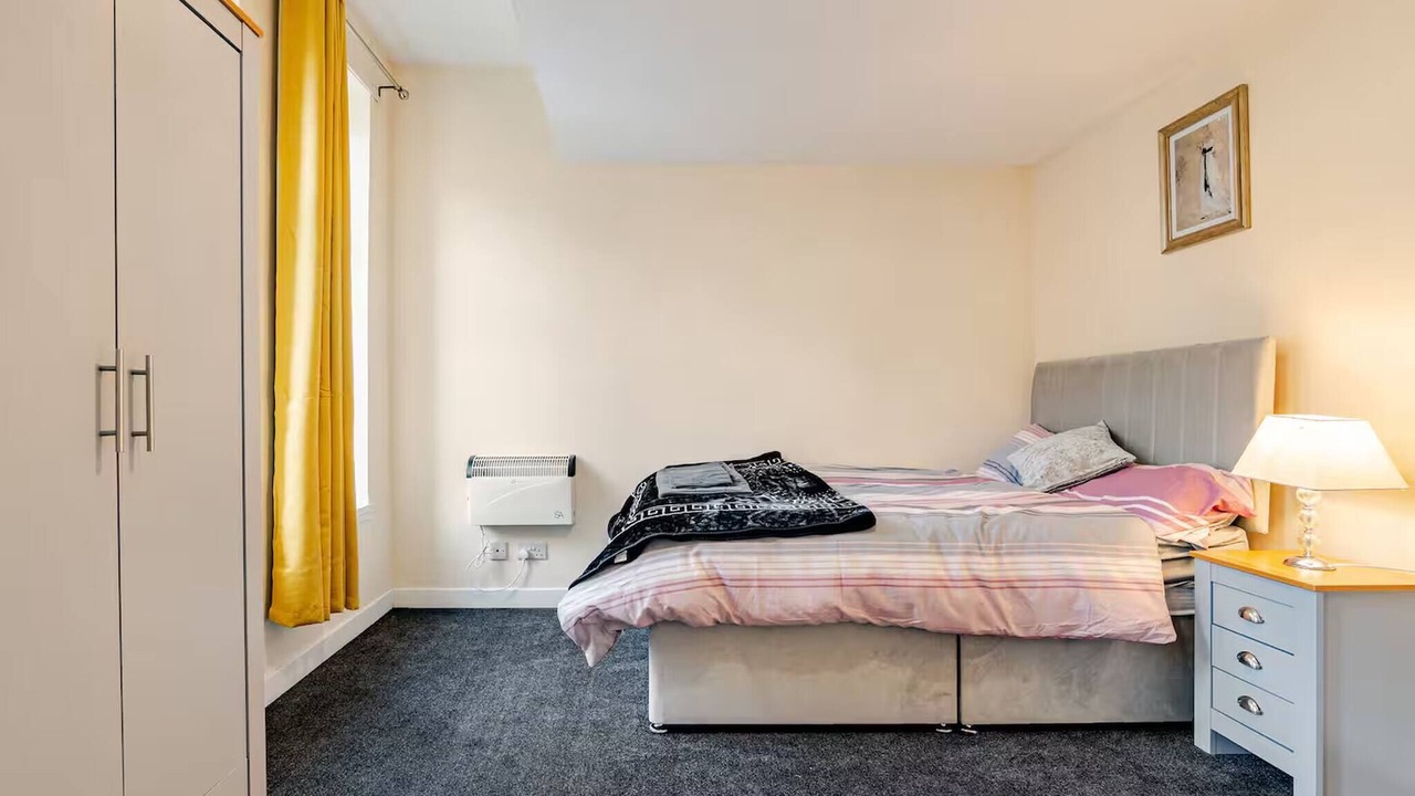 Photo of Bedroom in Hamilton