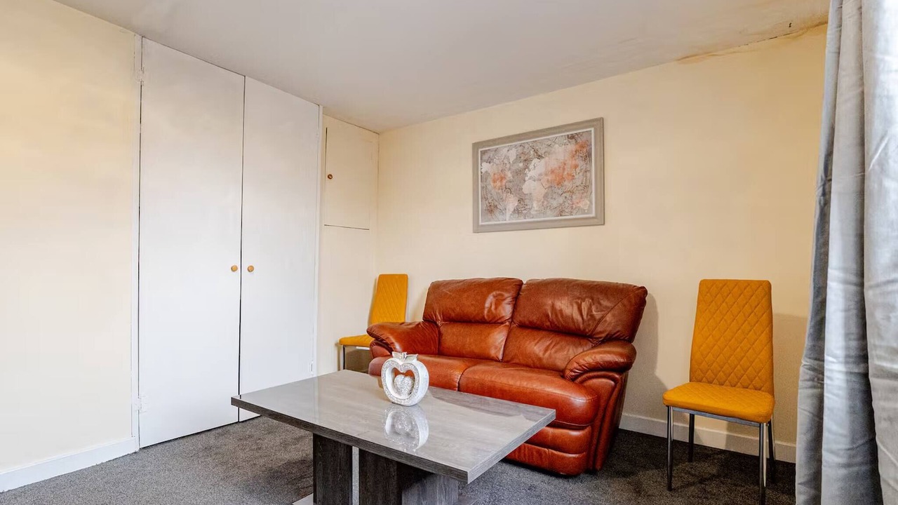 Photo of Livingroom in Hamilton