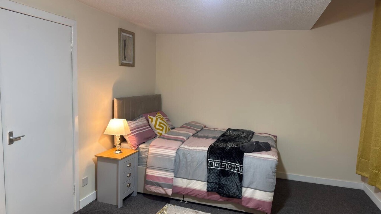 Photo of Bedroom in Hamilton
