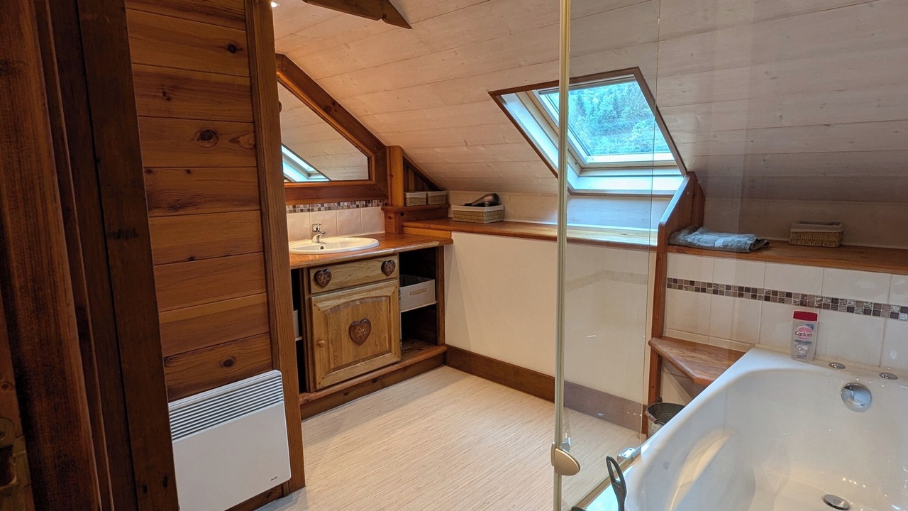 Photo of Bathroom in Attignat-Oncin