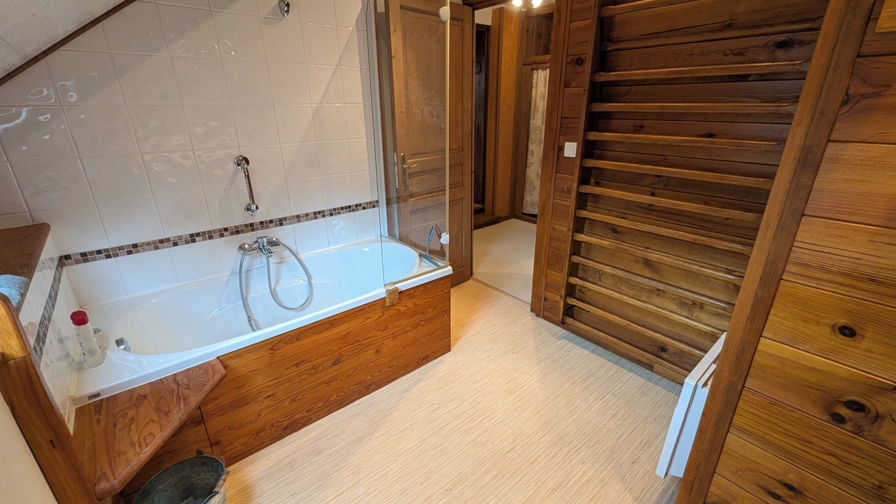 Photo of Bathroom in Attignat-Oncin