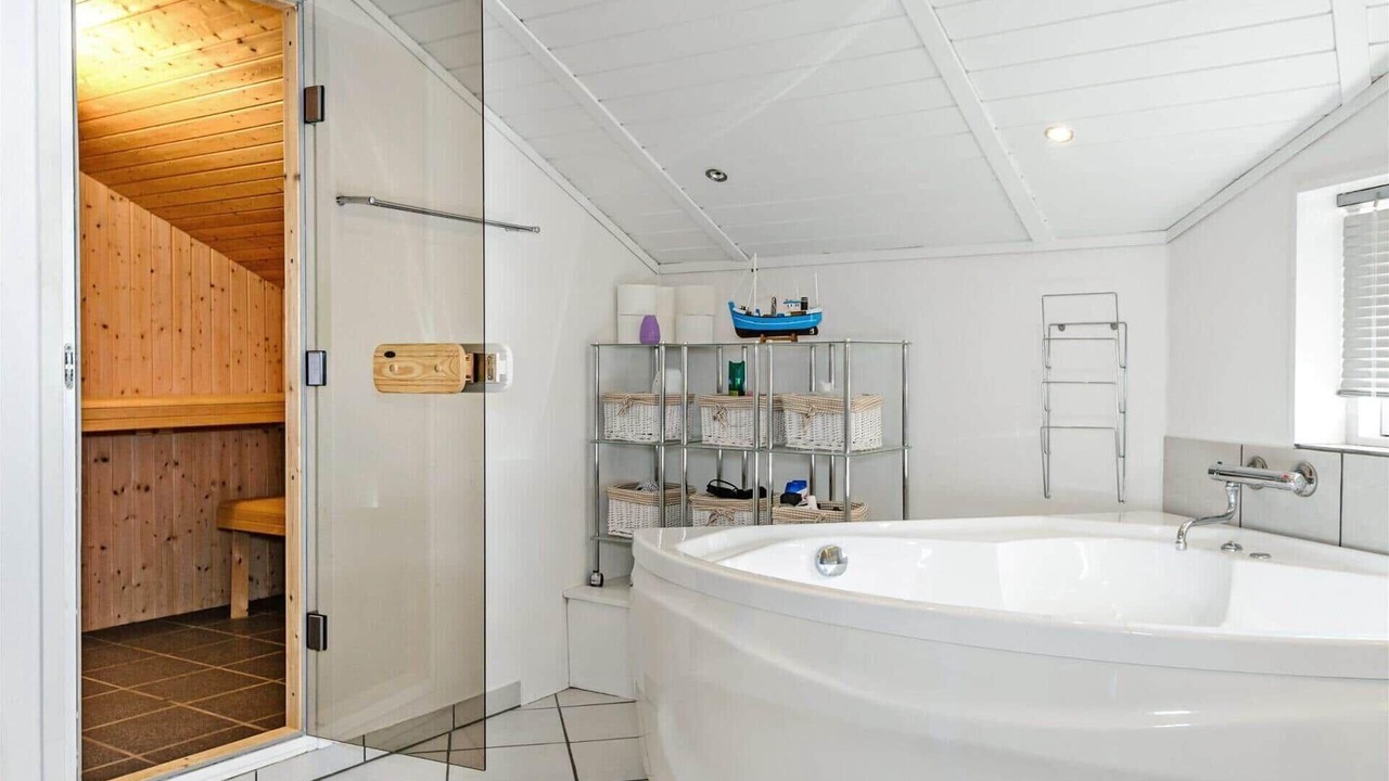 Photo of Bathroom in Kalundborg