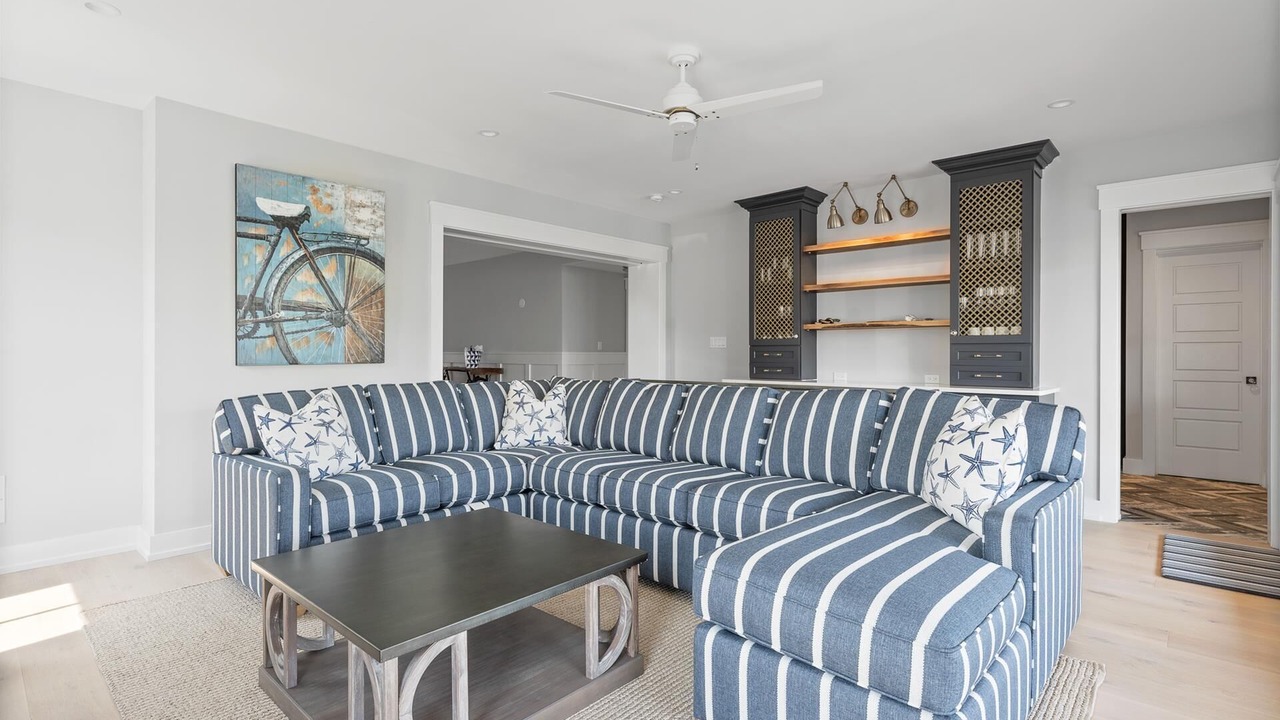 Photo of Livingroom in Avalon