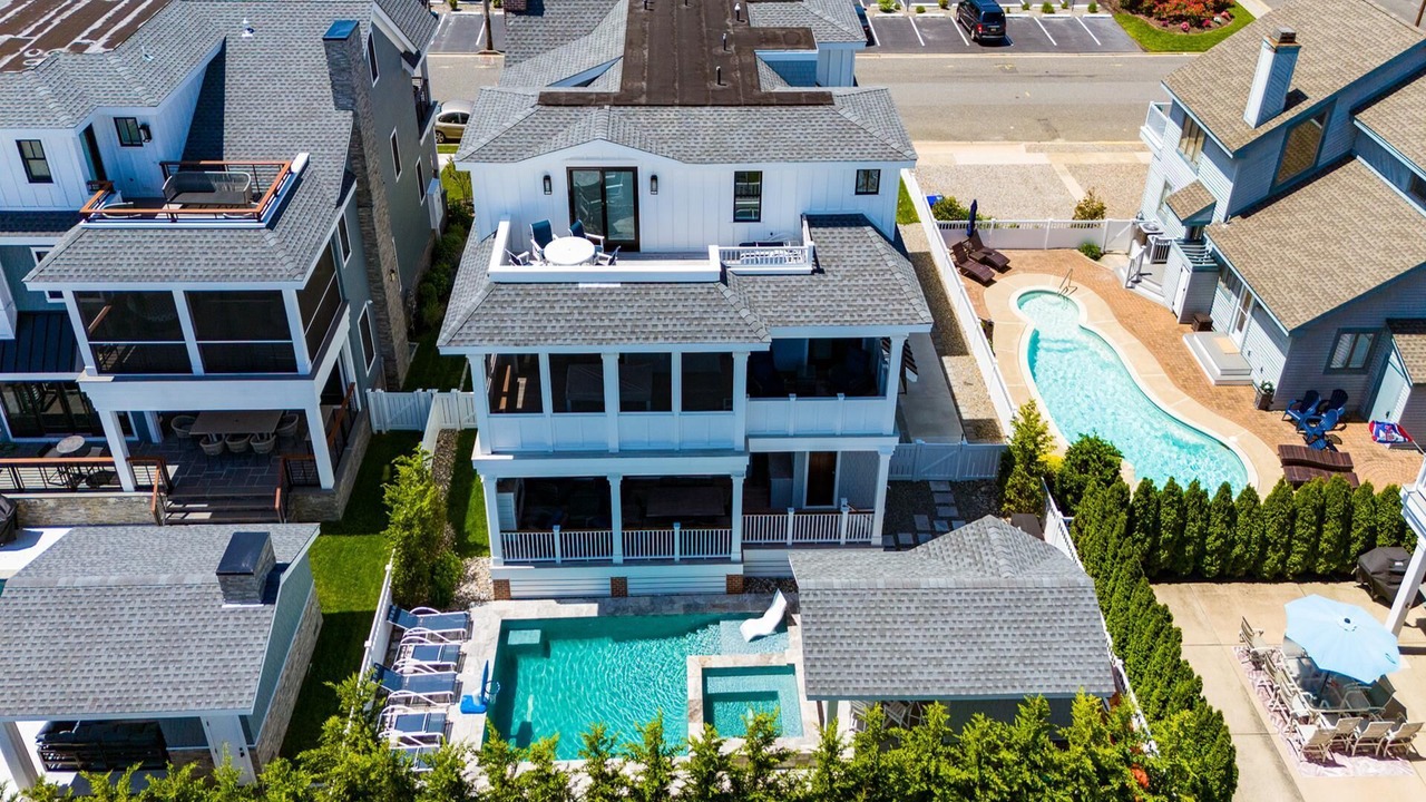 Photo of Outdoor in Avalon