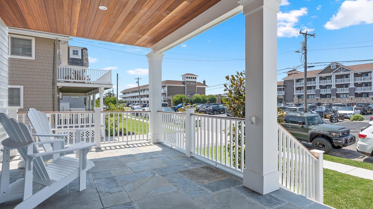 Photo of Patio Balcony in Avalon