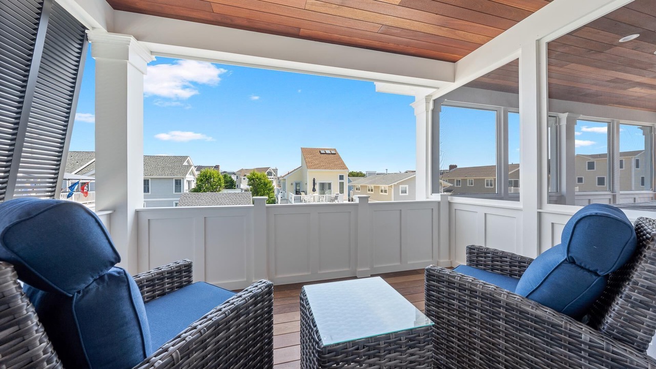 Photo of Outdoor in Avalon