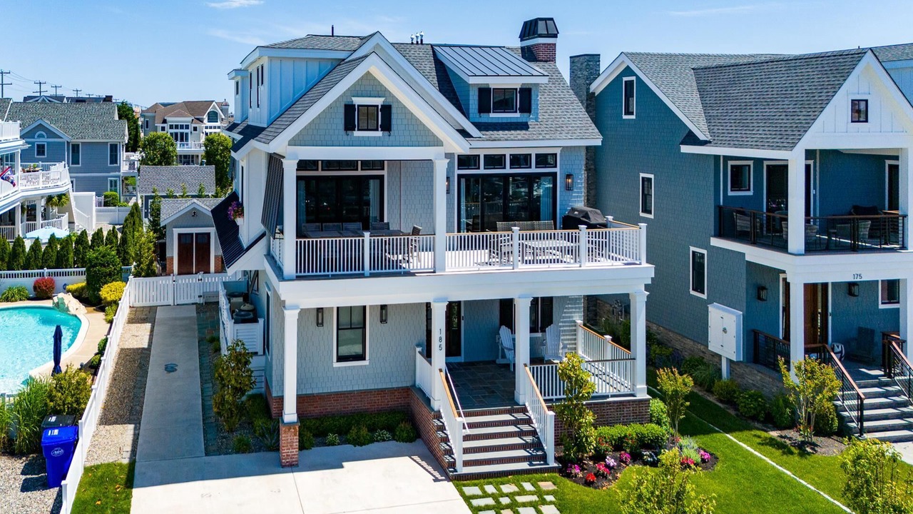 Photo of Outdoor in Avalon