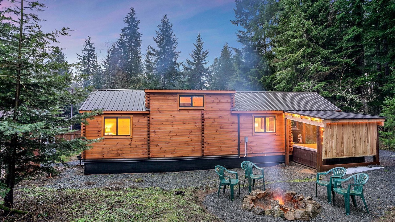 Photo of Outdoor in Paradise Estates