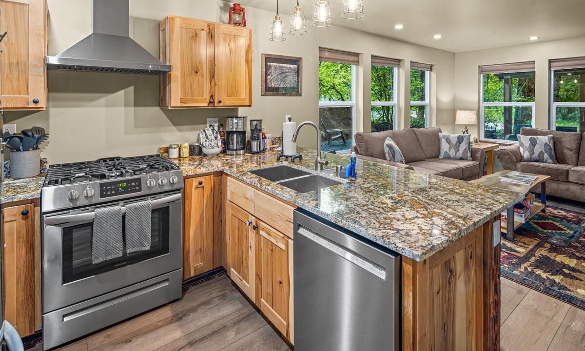 Photo of Kitchen in Paradise Estates