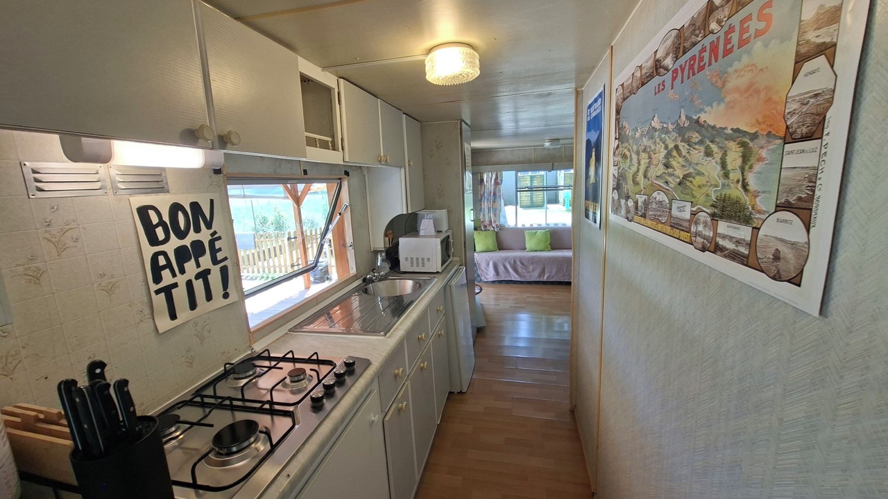 Photo of Kitchen in Saint-Bertrand-de-Comminges