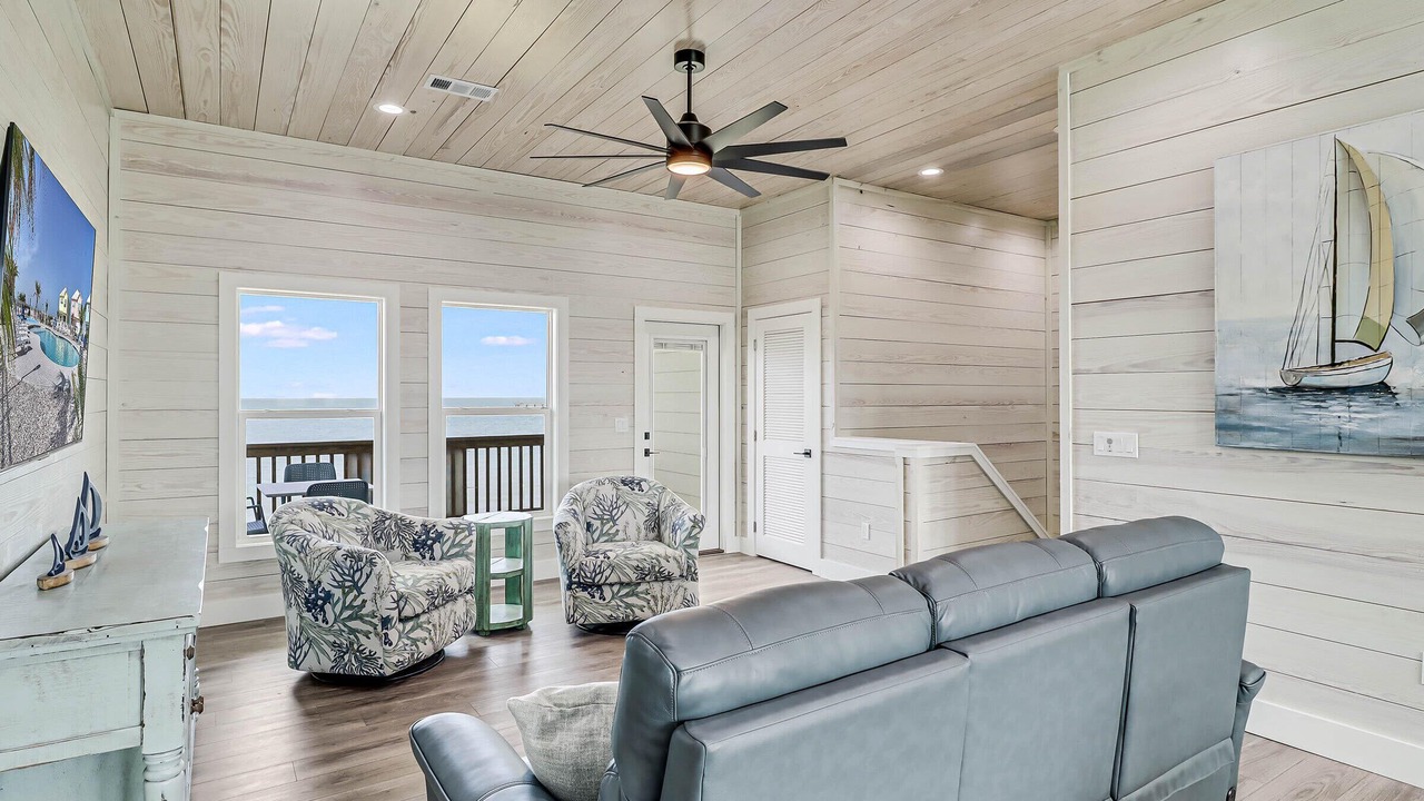 Photo of Livingroom in Fulton