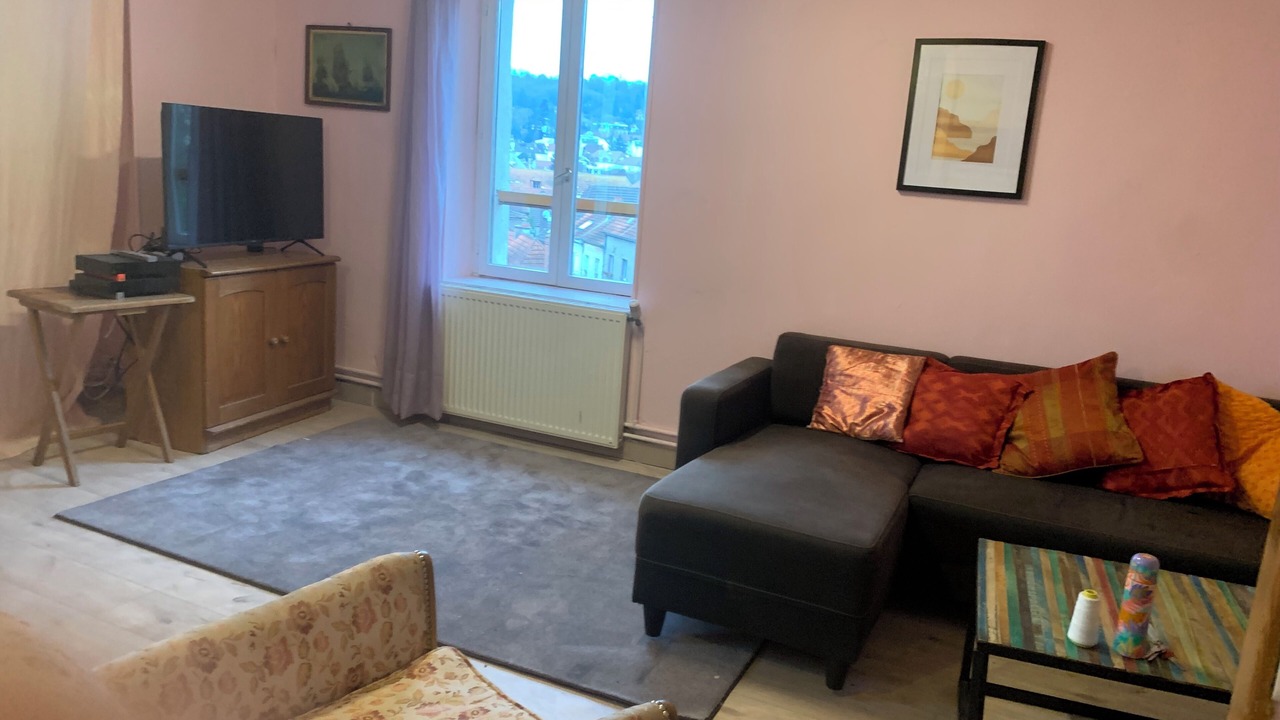 Photo of Livingroom in La Ferte-sous-Jouarre