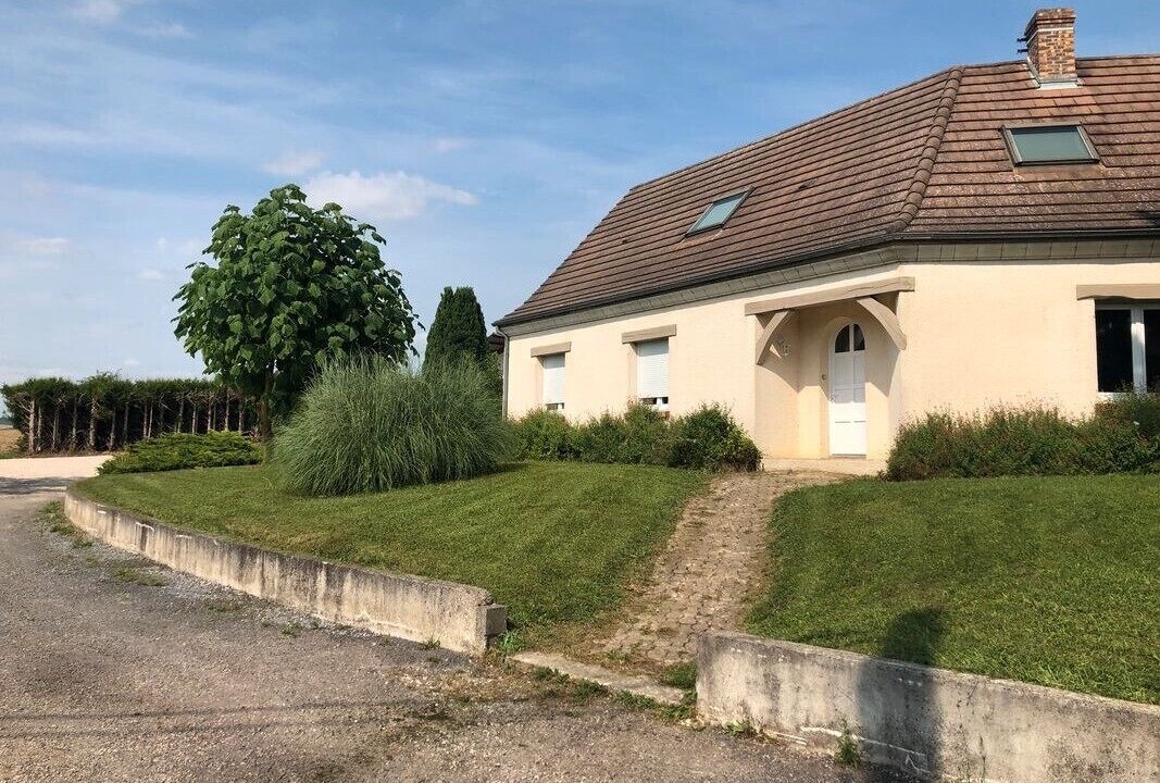 Photo of Outdoor in Passy-Grigny