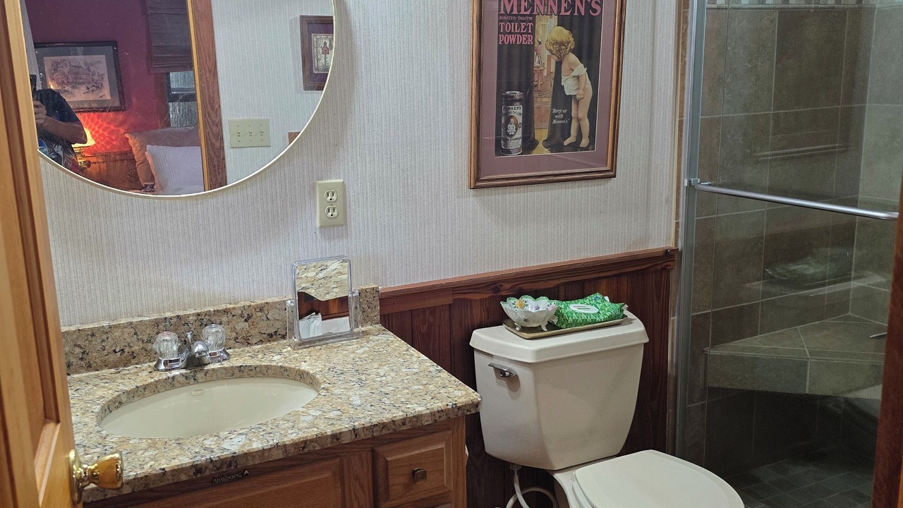 Photo of Bathroom in Cattail Creek